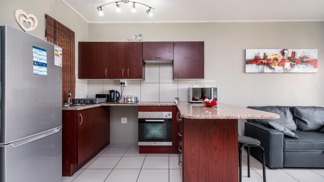Jozistay @ Jackal Creek Apartments ロードポート エクステリア 写真